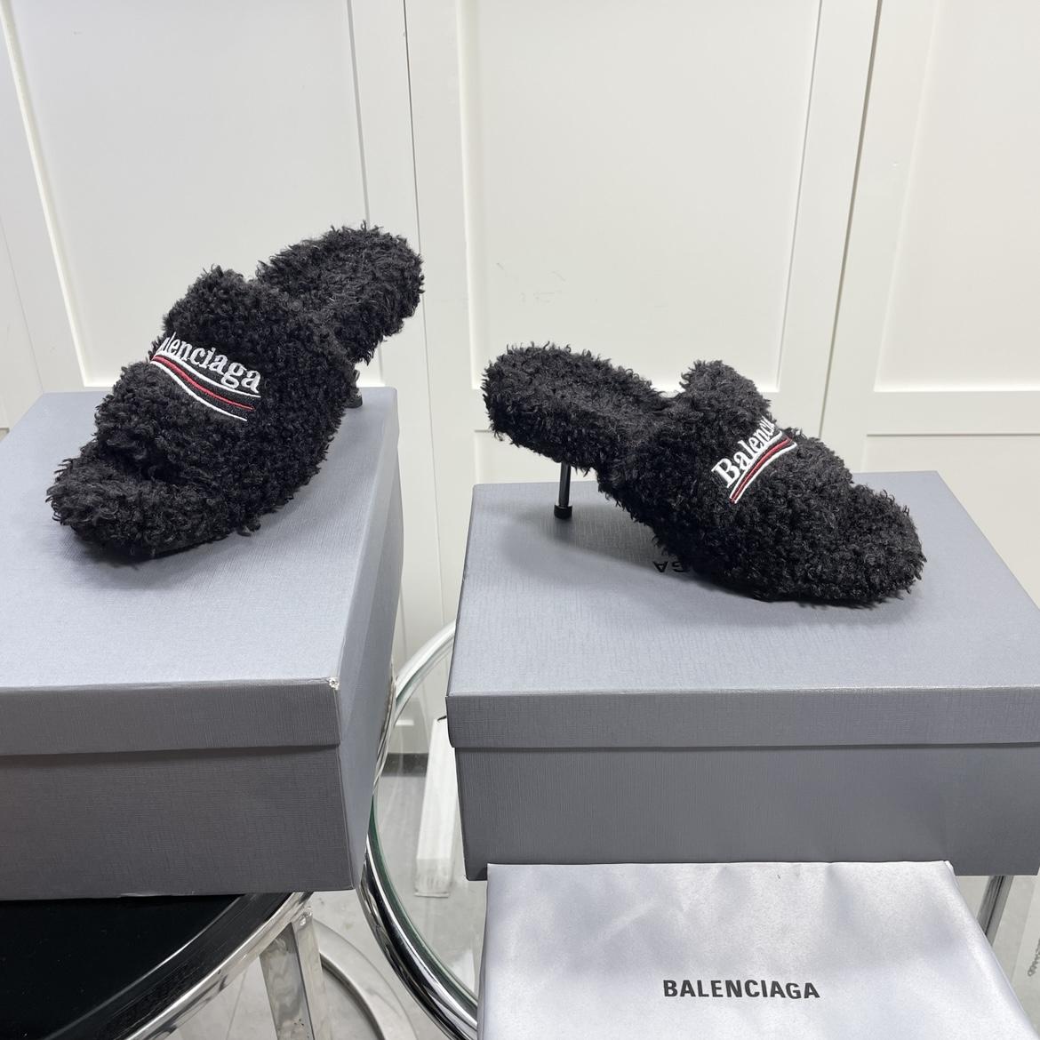 Balenciaga Furry Sandals In Black - FashionPlug