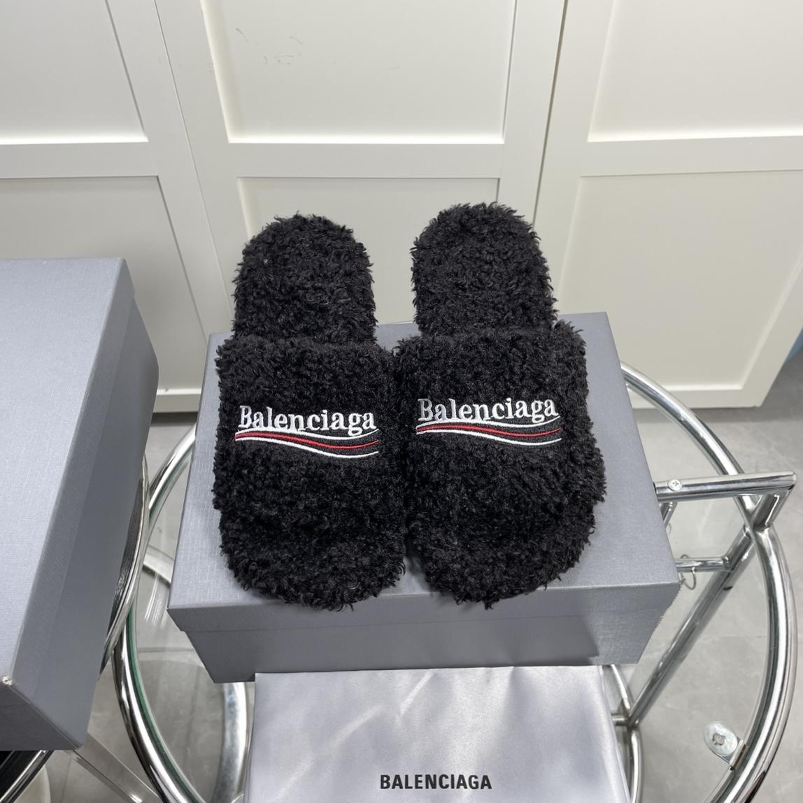 Balenciaga Furry Sandals In Black - FashionPlug
