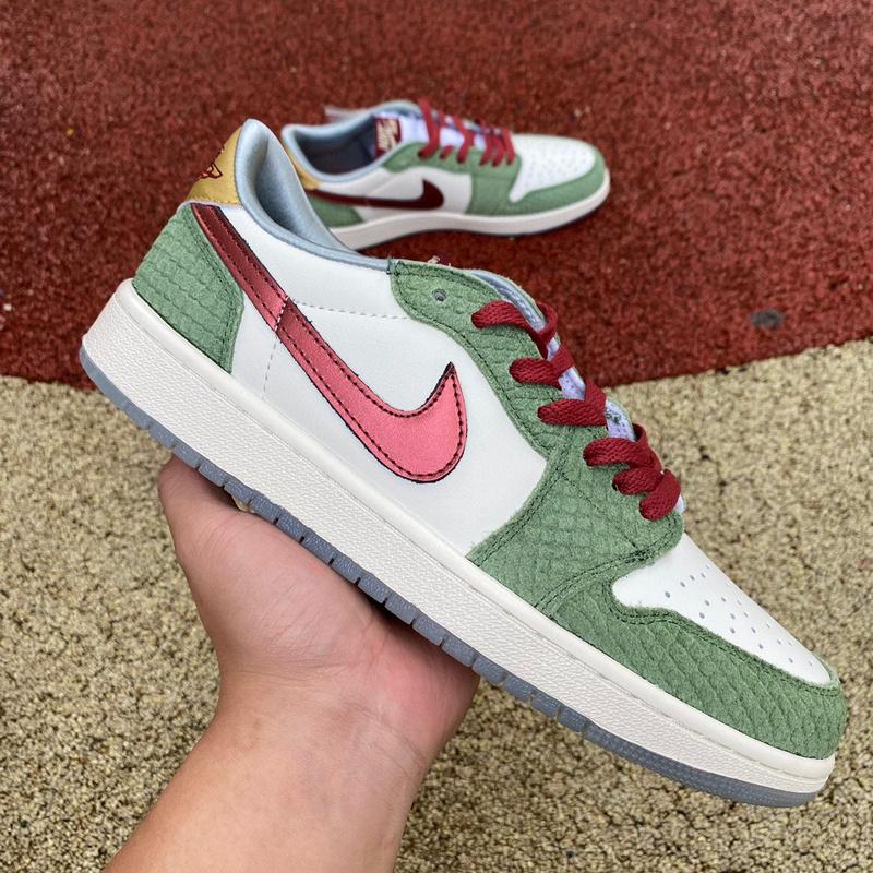 Air Jordan 1 Retro Low Sneaker     FN3727-100 - FashionPlug