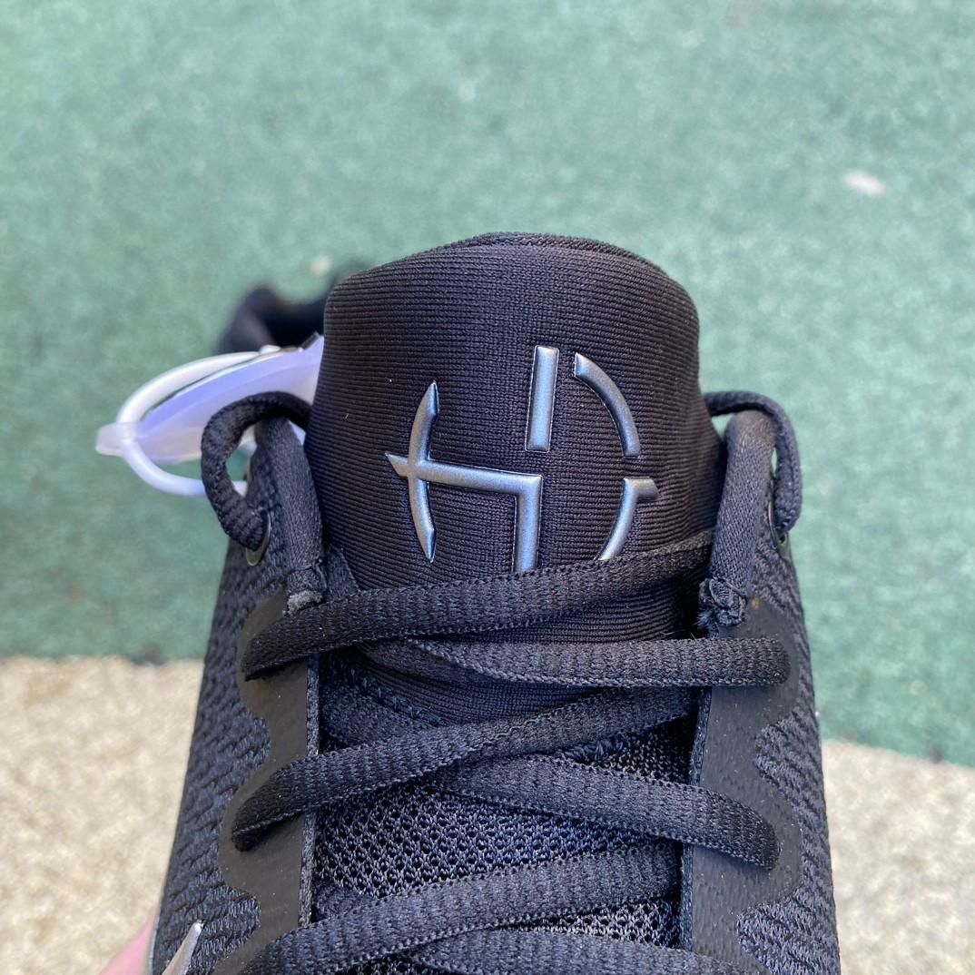 Nike Hyperdunk 2017 Low TB University Sneaker     897812-001 - FashionPlug