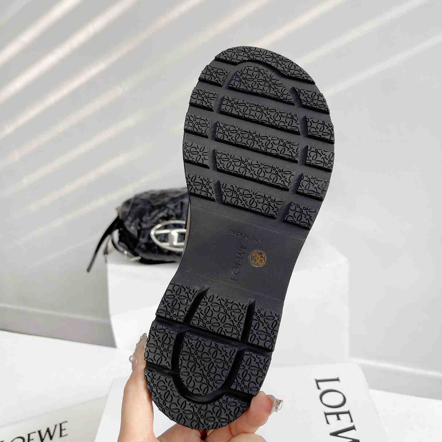 Loewe Blaze Loafer In Bicolour Brushed-off Calfskin - FashionPlug