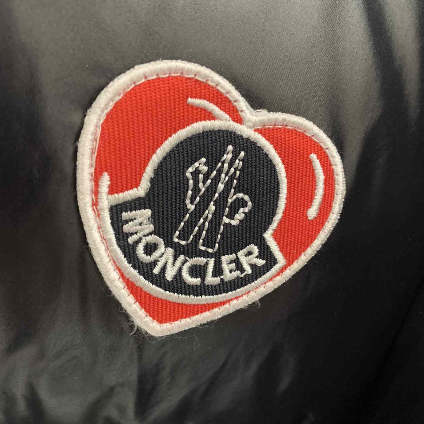 Moncler Misam short down jacket - FashionPlug