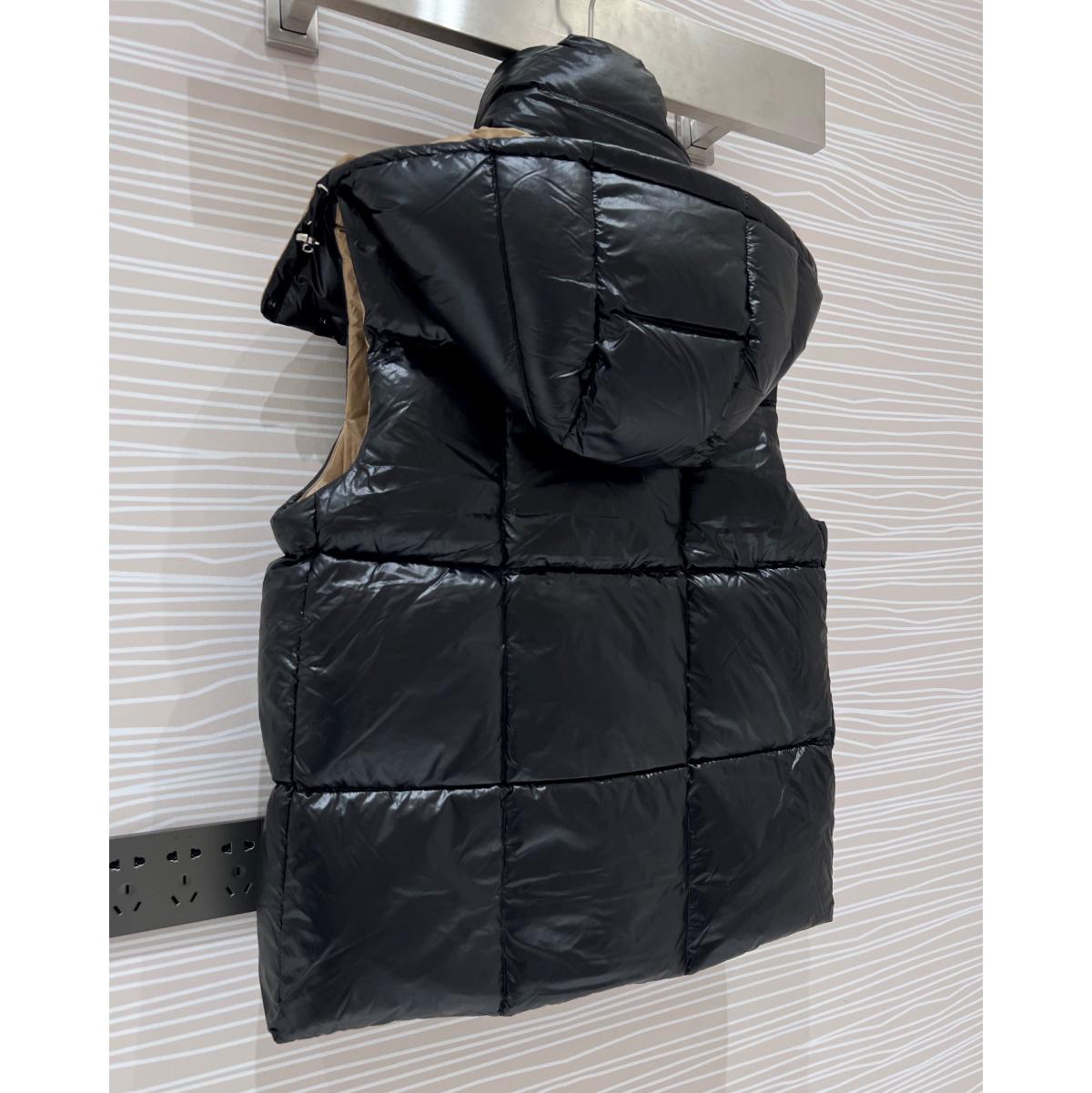 Moncler Luzule Down Vest - FashionPlug
