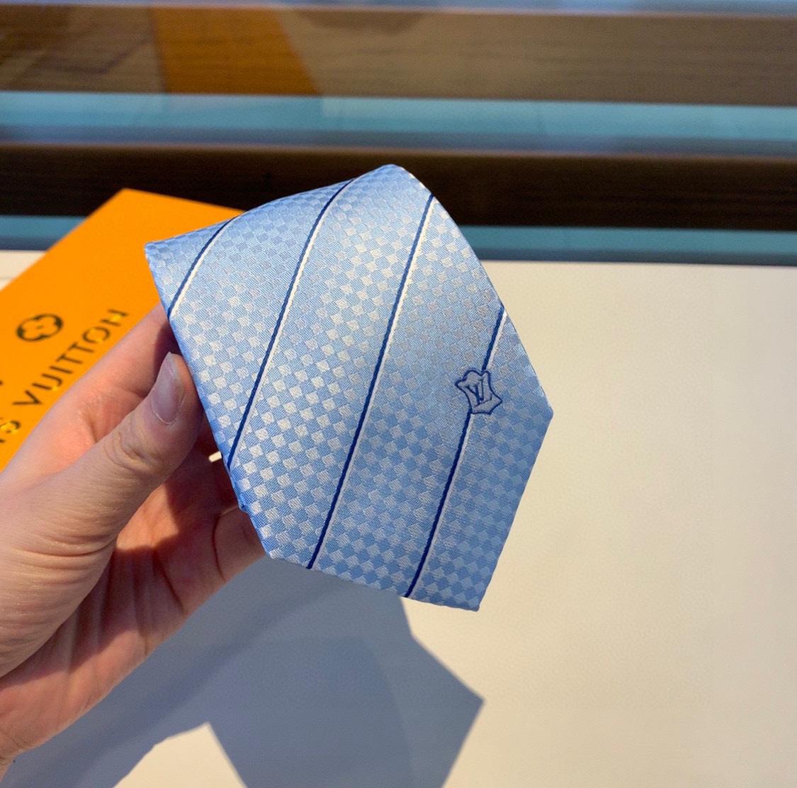 Louis Vuitton LV Thin Stripes Tie - FashionPlug
