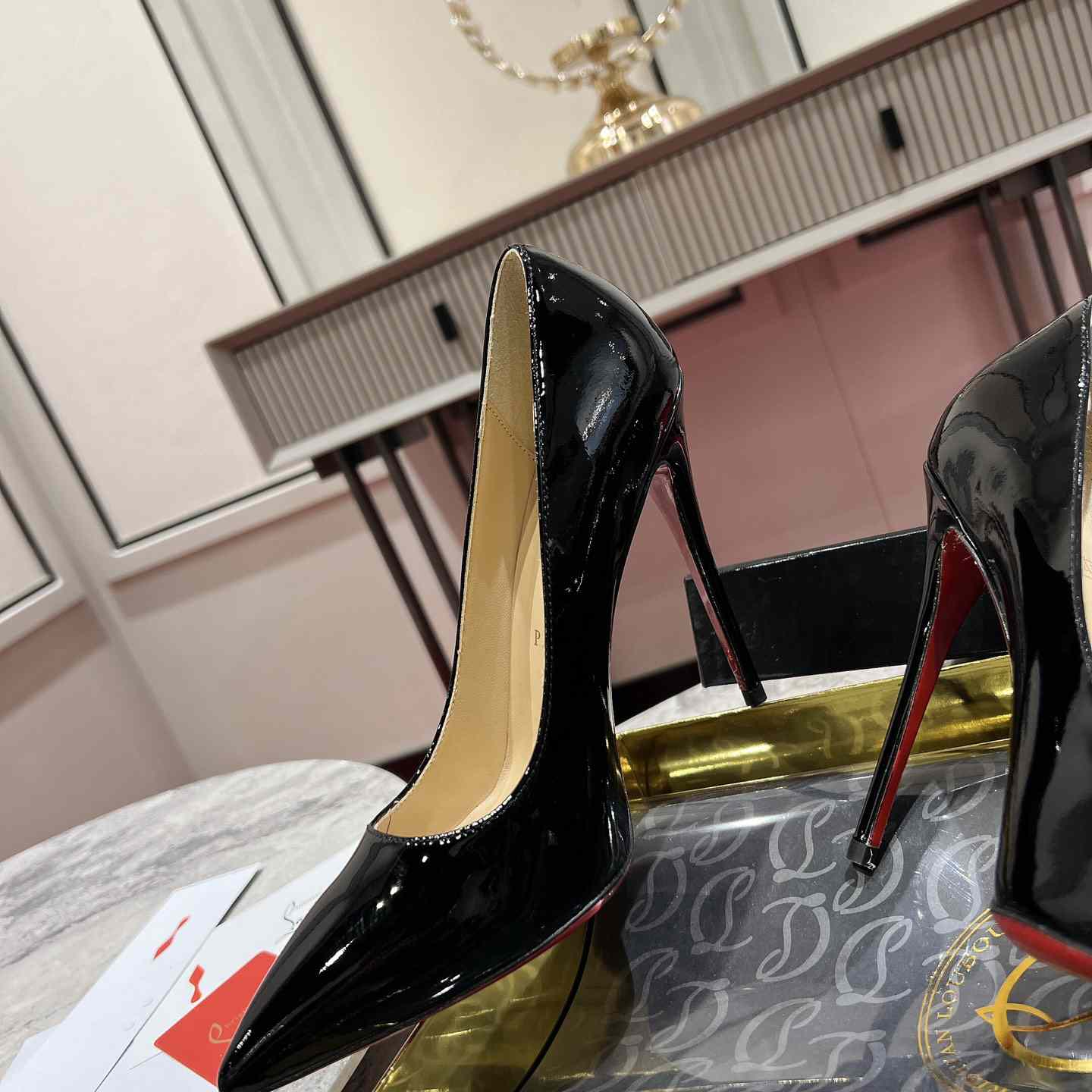 Christian Louboutin 100mm Pumps - FashionPlug