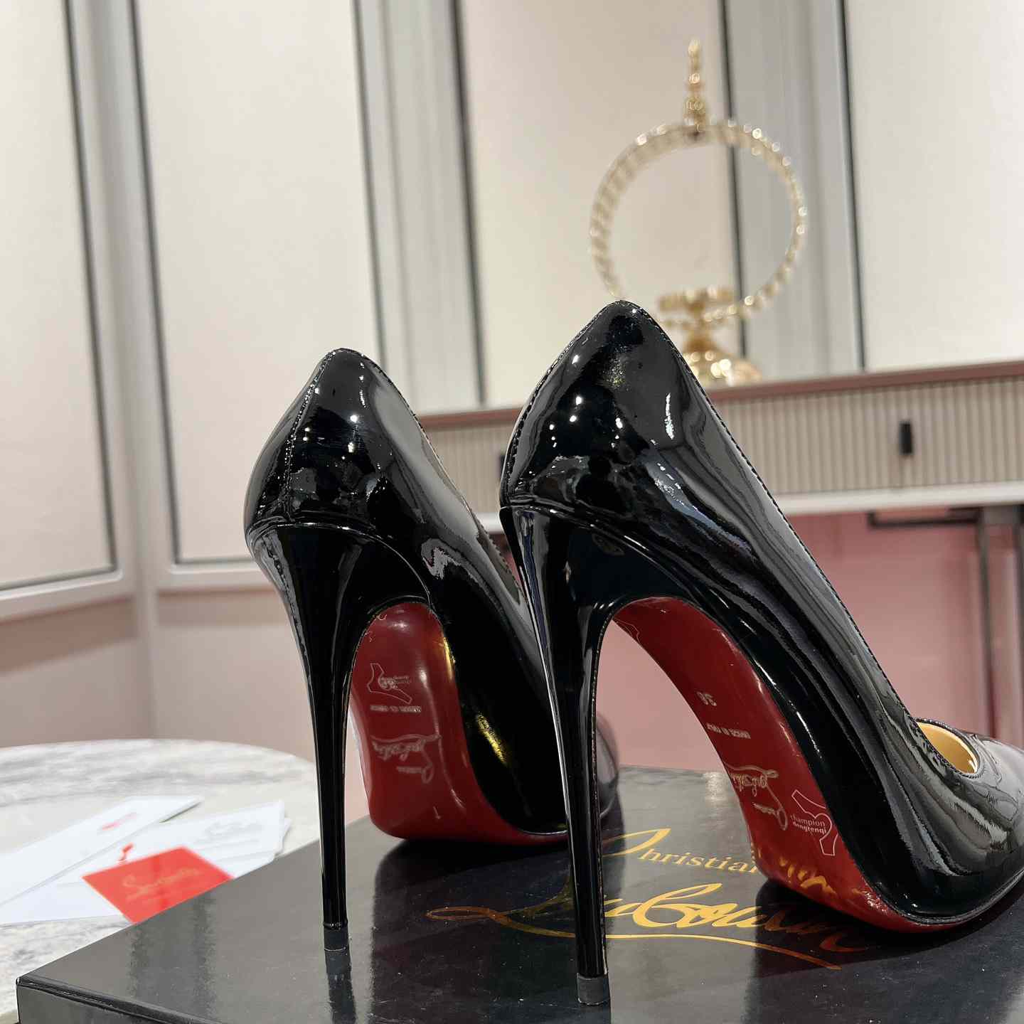 Christian Louboutin 100mm Pumps - FashionPlug