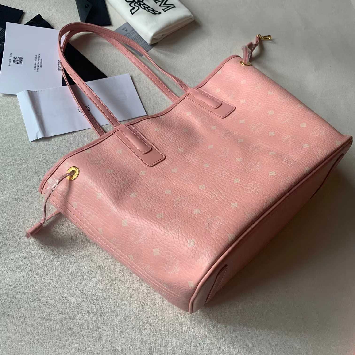 MCM Liz Reversible Shopper Tote (26*37*17cm) - FashionPlug