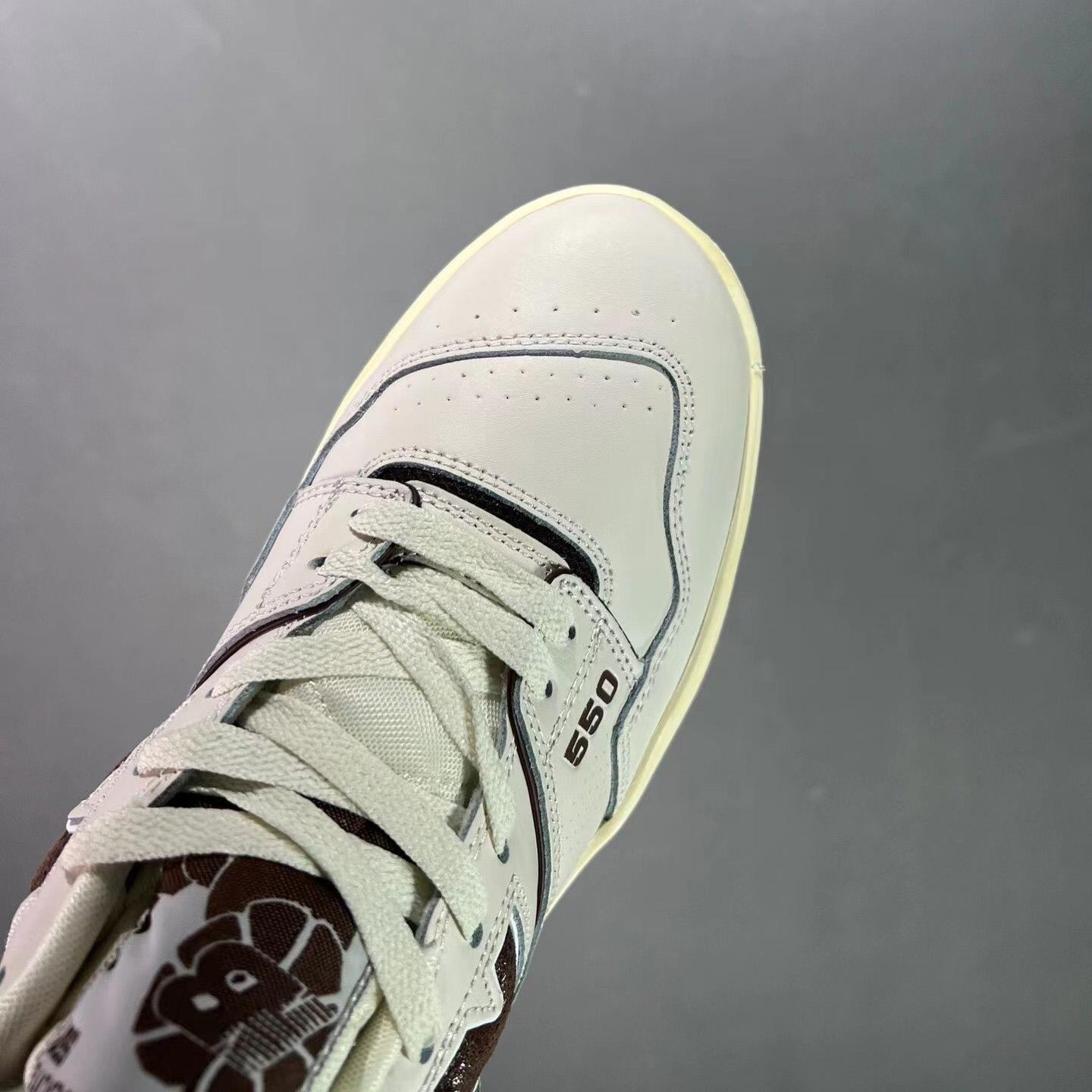 New Balance BB550 Sneakers      BB550WA1      - FashionPlug