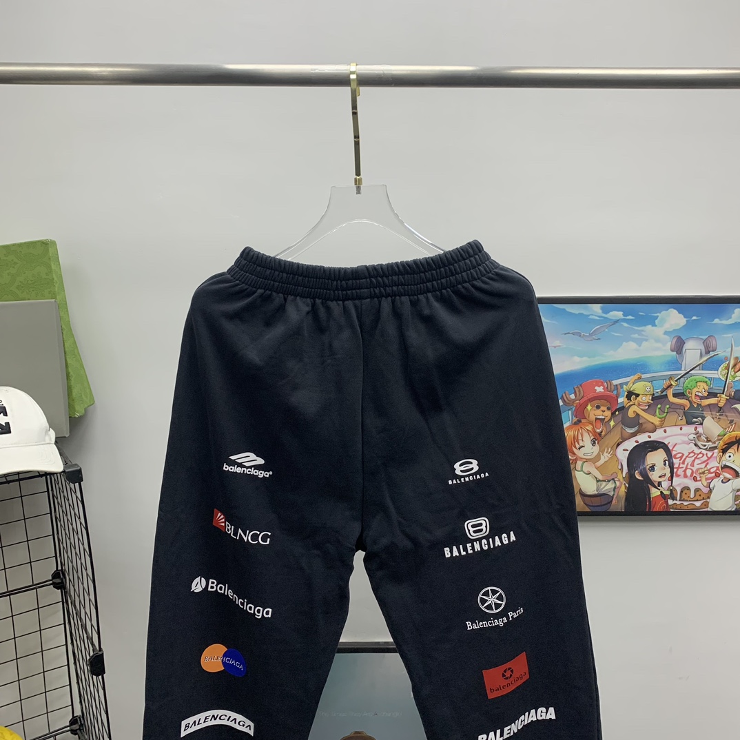 Balenciaga Top League Baggy Sweatpants In Black - FashionPlug