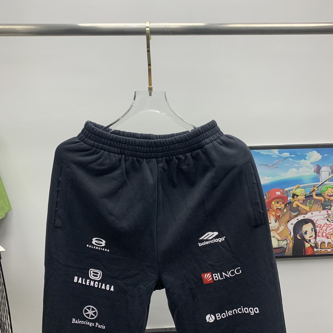 Balenciaga Top League Baggy Sweatpants In Black - FashionPlug