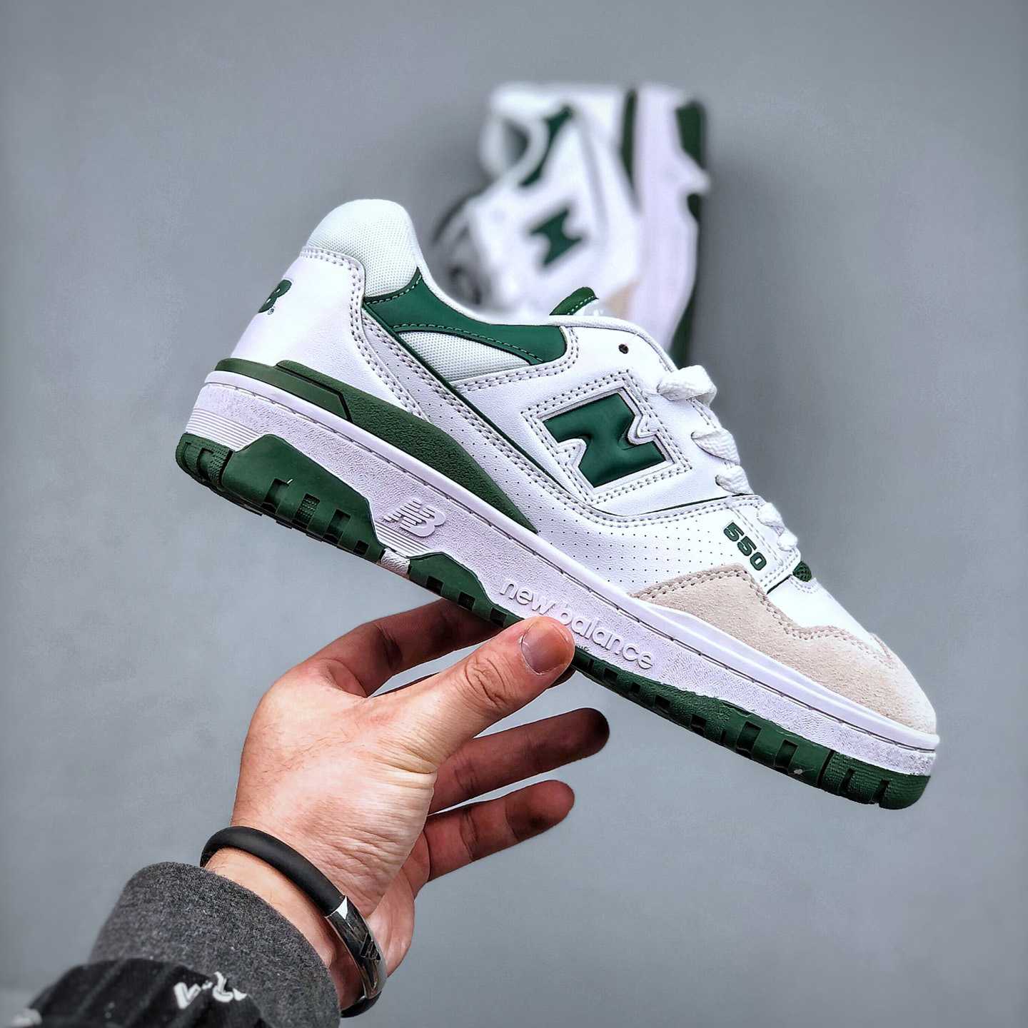 New Balance NB550 Sneakers       - FashionPlug