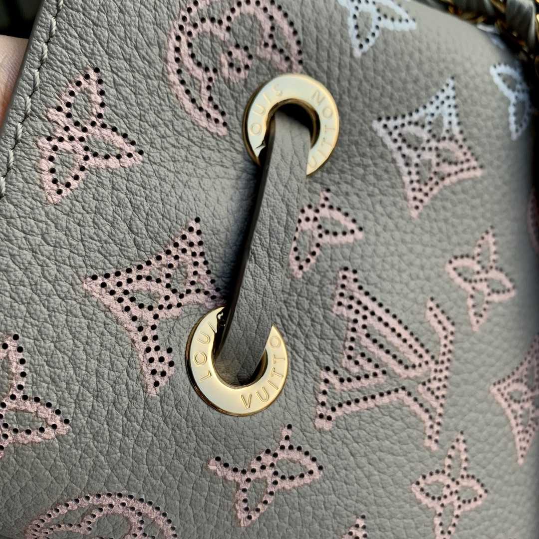 Louis Vuitton Bella (19×22×14cm)  M23388 - FashionPlug
