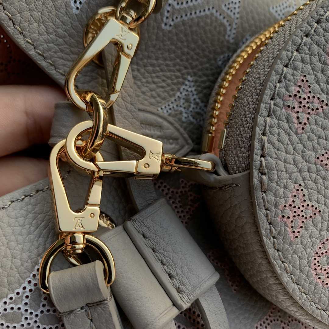 Louis Vuitton Bella (19×22×14cm)  M23388 - FashionPlug