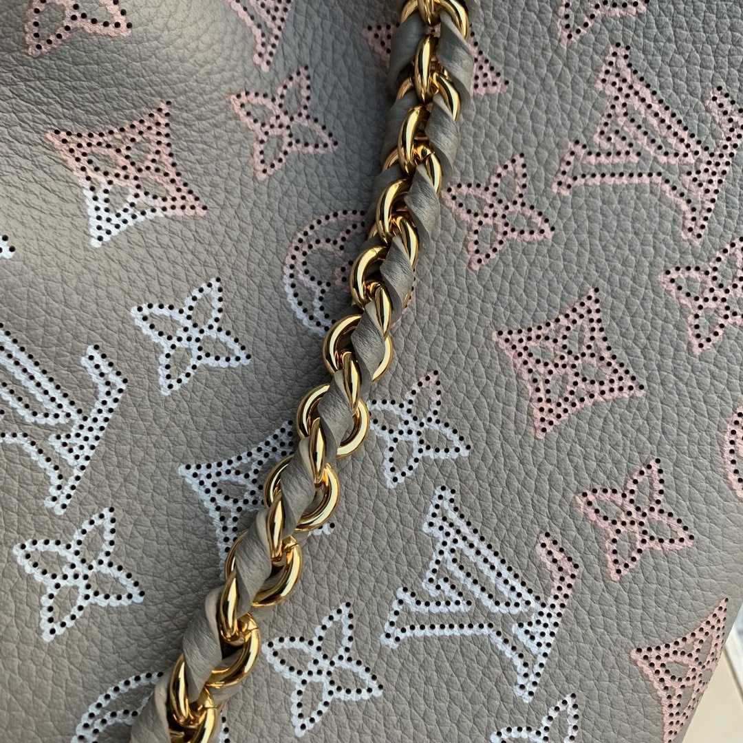 Louis Vuitton Bella (19×22×14cm)  M23388 - FashionPlug