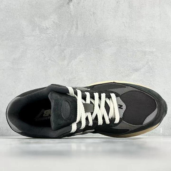 New Balance 2002R Sneakers    ML2002RHO - FashionPlug