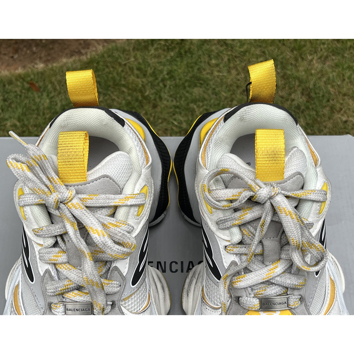Balenciaga Cargo Sneaker  - FashionPlug