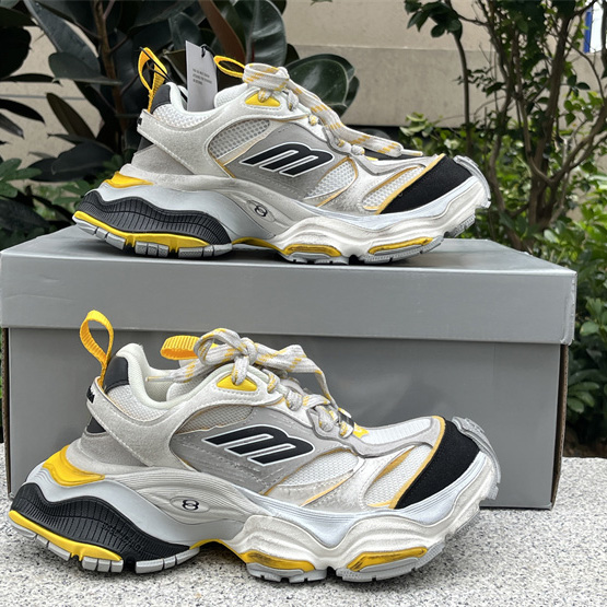 Balenciaga Cargo Sneaker  - FashionPlug