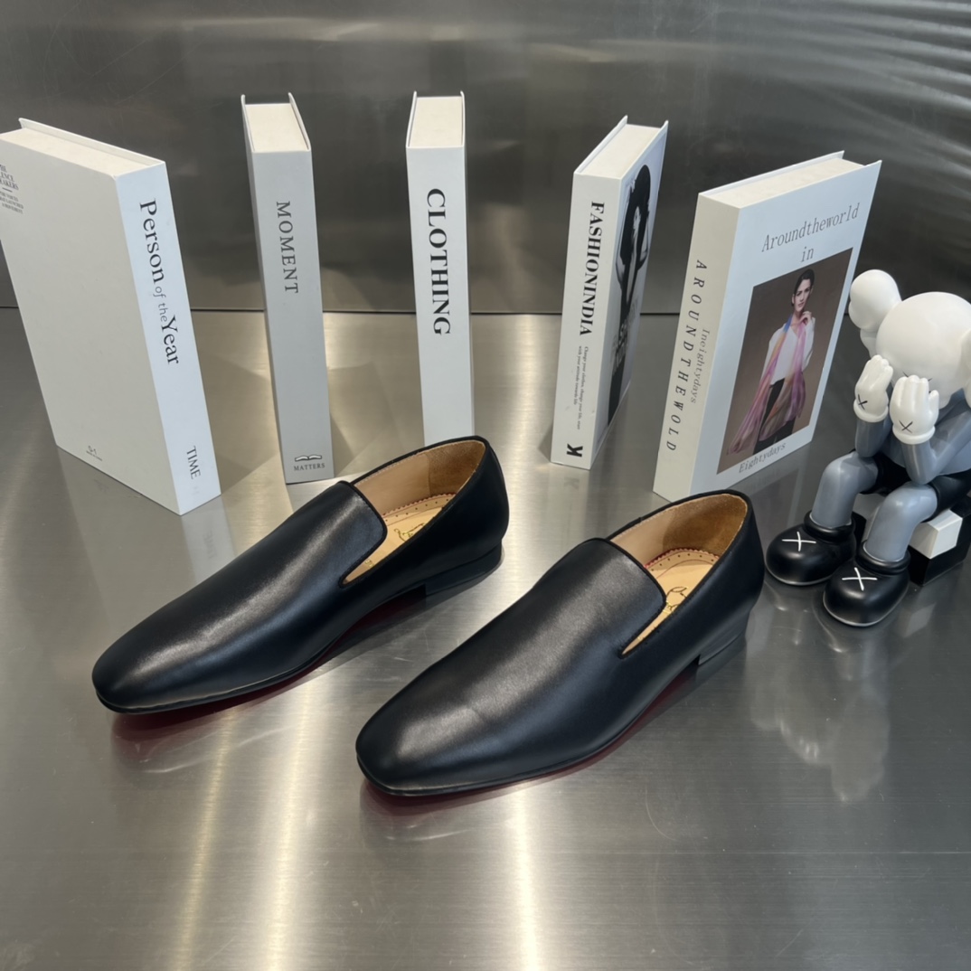 Christian Louboutin Dandelion Slip-On Loafers - FashionPlug