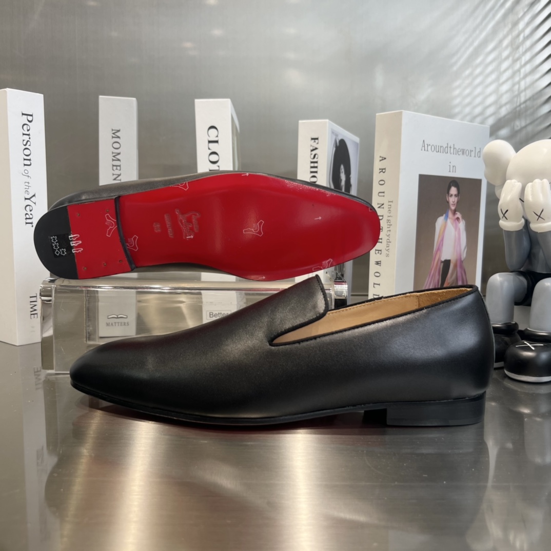 Christian Louboutin Dandelion Slip-On Loafers - FashionPlug