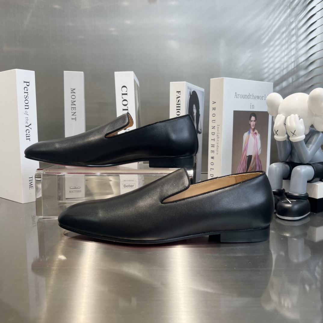 Christian Louboutin Dandelion Slip-On Loafers - FashionPlug