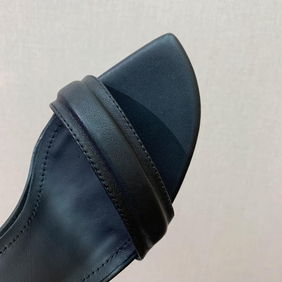 Balmain Moneta 105mm Leather Sandals - FashionPlug