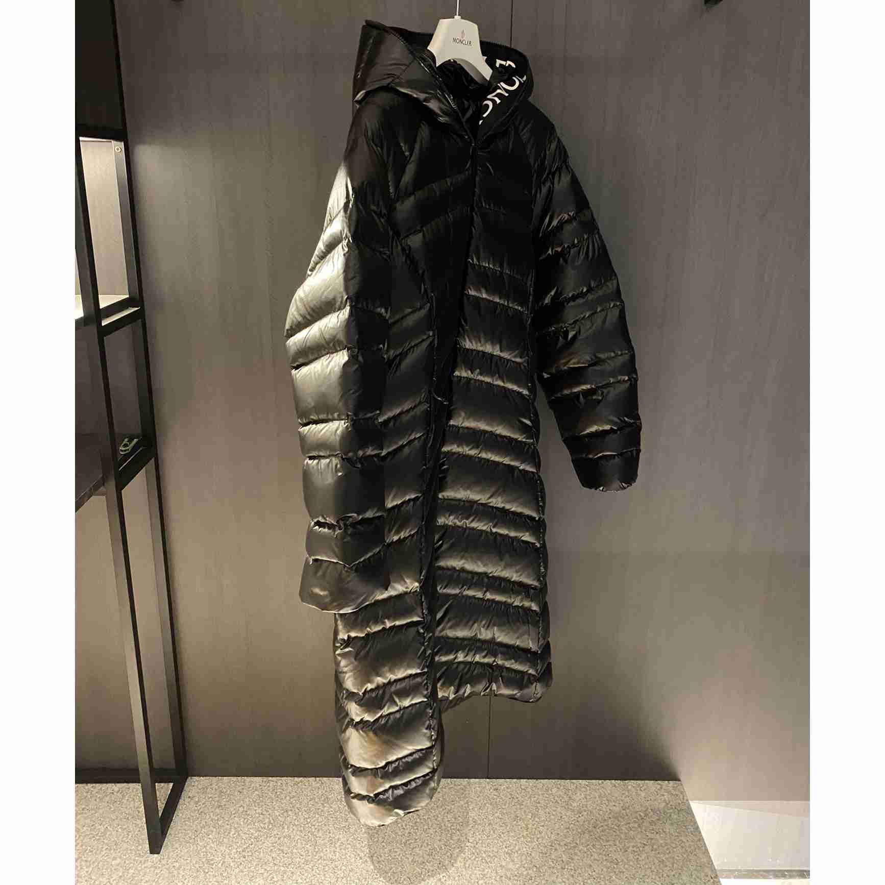 Moncler Tumen Long Down Jacket - FashionPlug