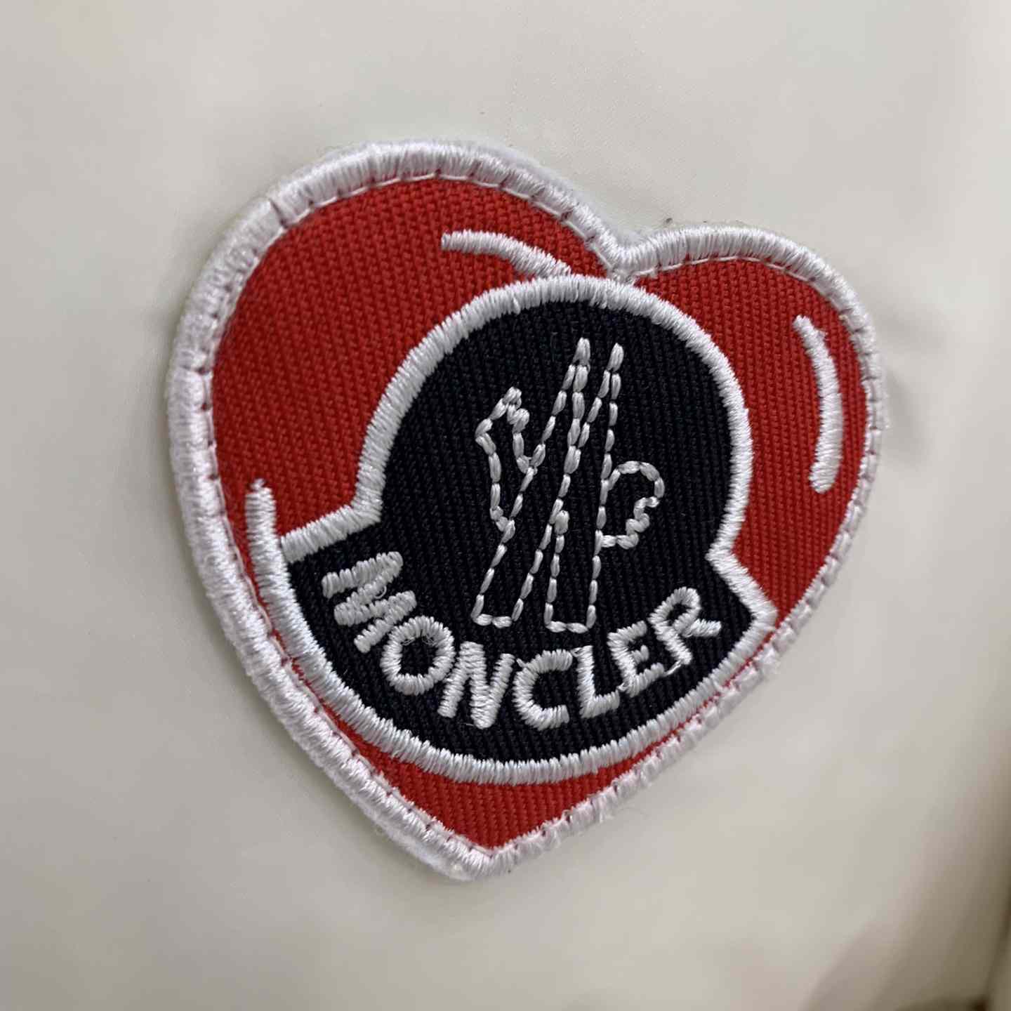 Moncler Misam short down jacket - FashionPlug