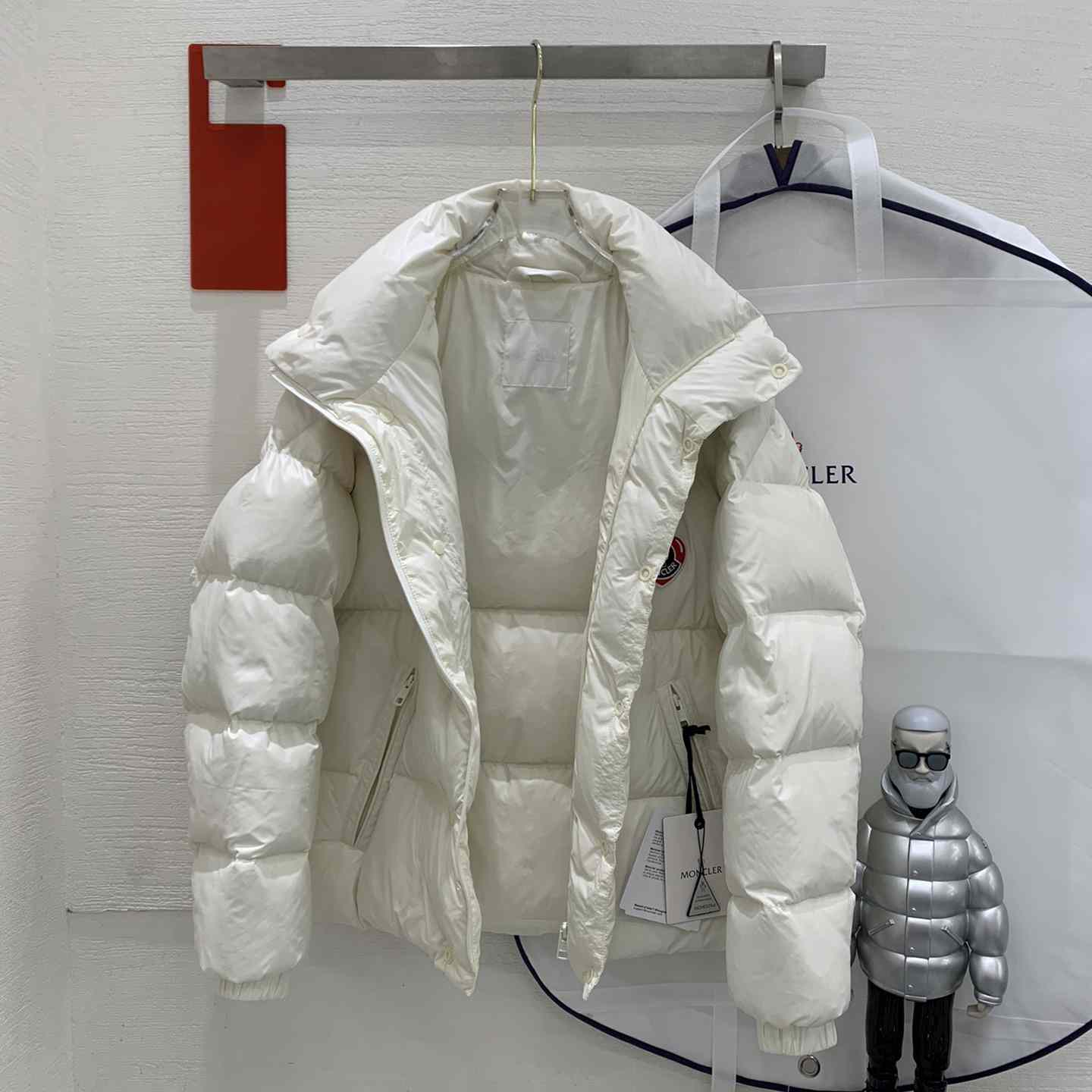 Moncler Misam short down jacket - FashionPlug