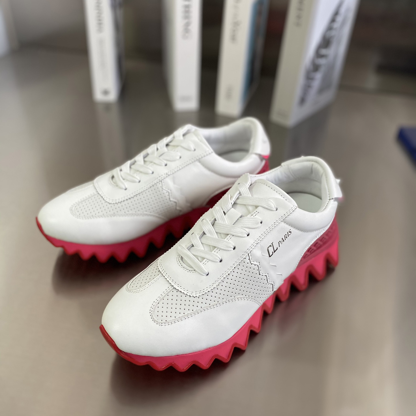 Christian Louboutin Loubishark Donna Leather Trainers - FashionPlug