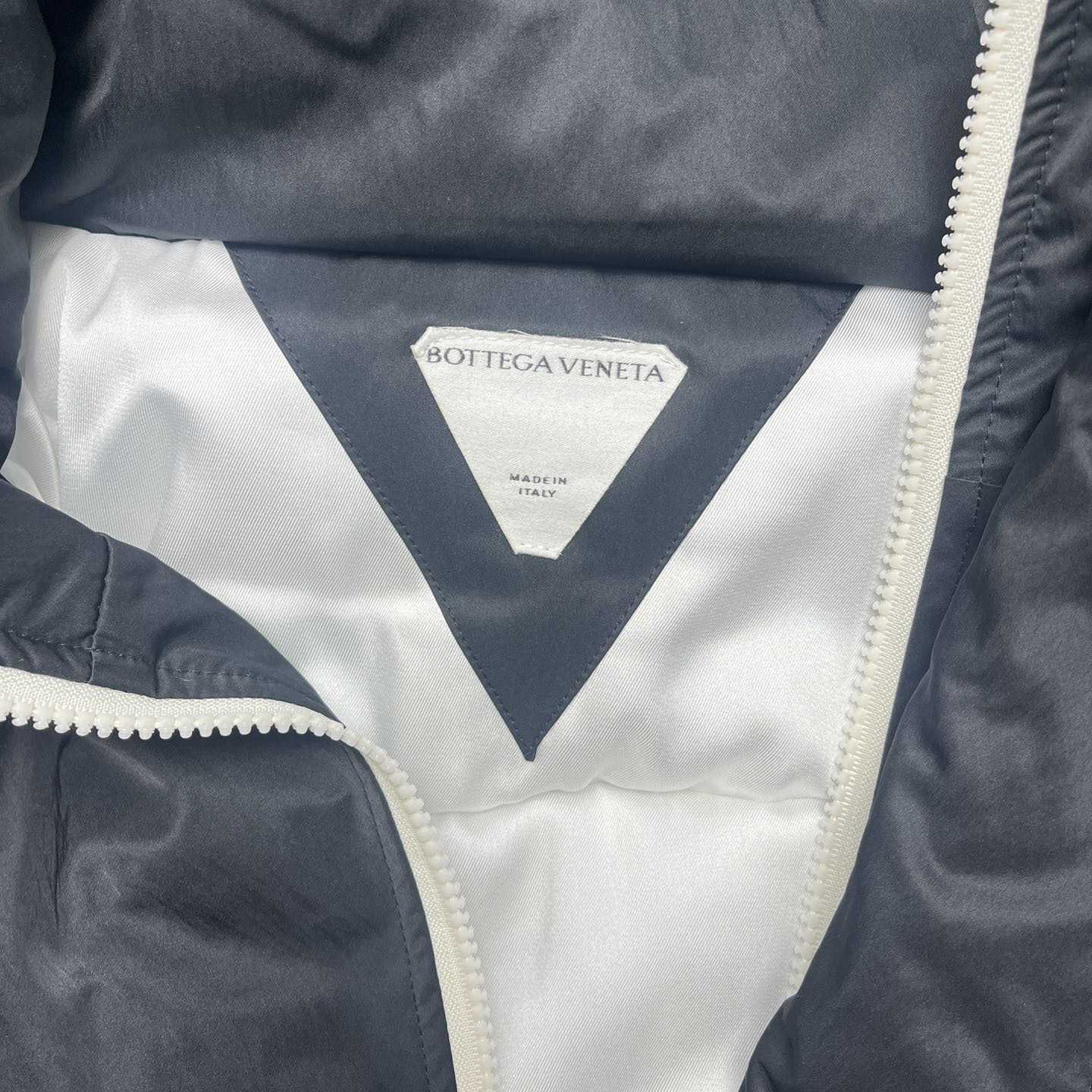 Bottega Veneta Tech Nylon Padded Jacket - FashionPlug