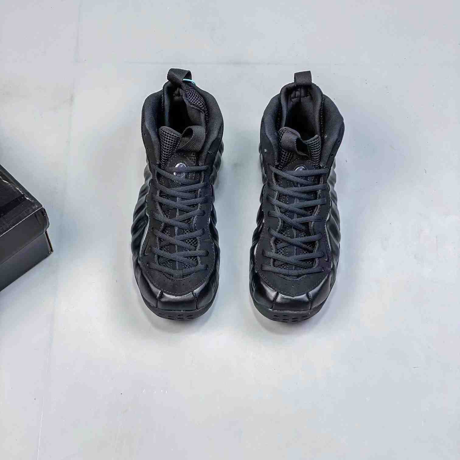 Nike Air Foamposite Pro Sneakers     jxd022a24 - FashionPlug