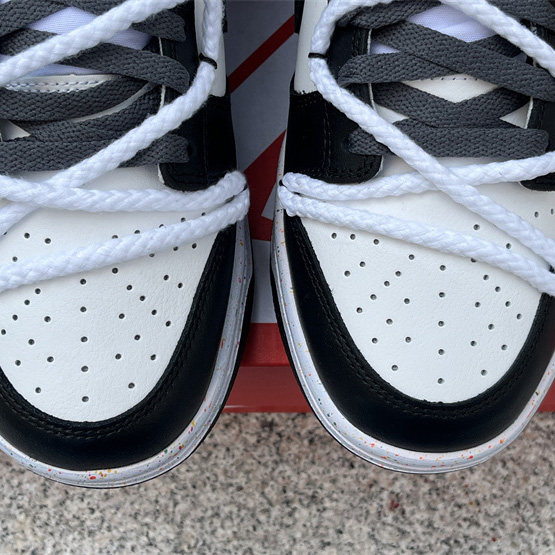 Nike Dunk Low Sneaker     FD4623-160 - FashionPlug
