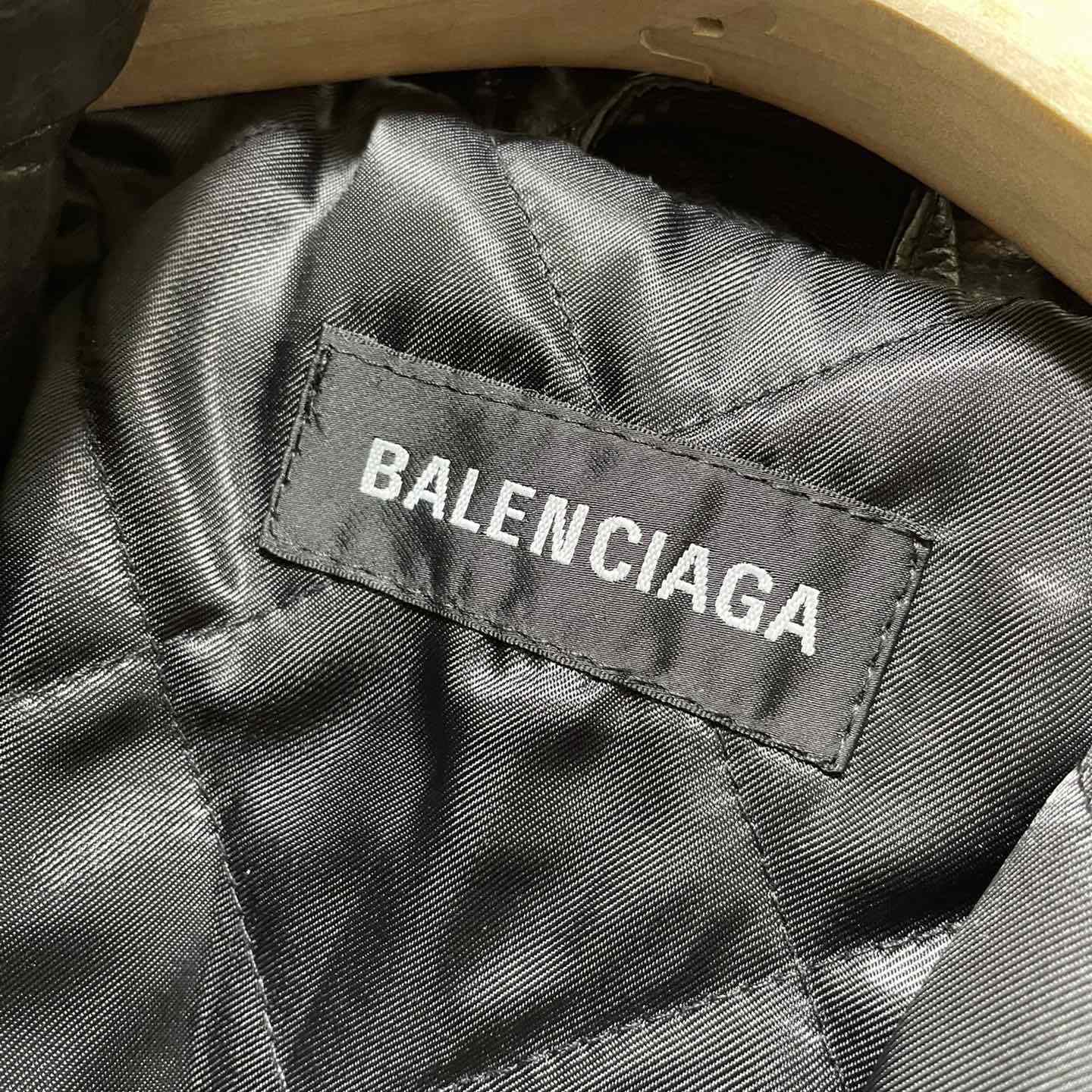 Balenciaga Contrast Logo Leather Moto Jacket - FashionPlug