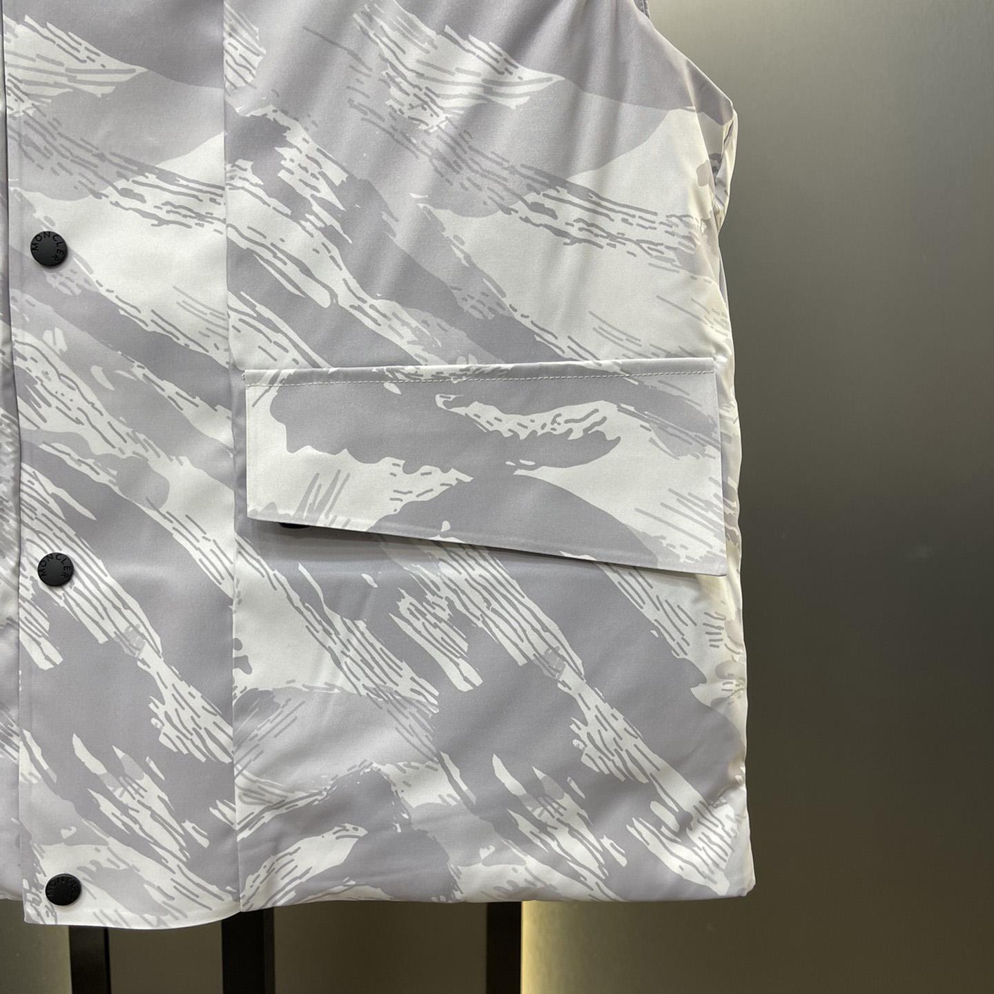 Moncler x HYKE Vanilis Padded Gilet - FashionPlug