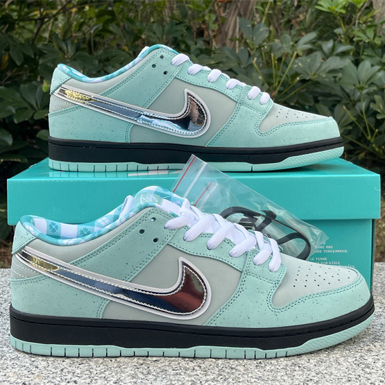 Concepts x TIFFANY CO. x Nike SB Dunk Low  Sneakers      BV1310-402 - FashionPlug