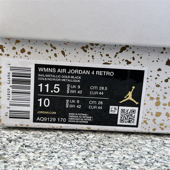 Air Jordan 4 WMNS “Sail” Sneakers      AQ9129-170 - FashionPlug