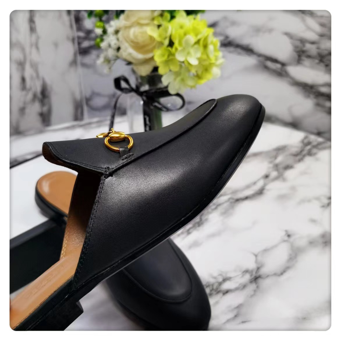 Gucci Princetown Leather Slipper - FashionPlug