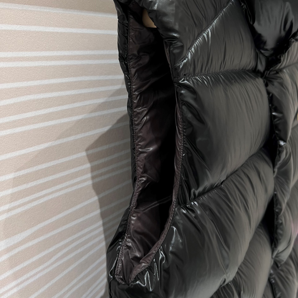 Moncler Tibb Down Vest - FashionPlug