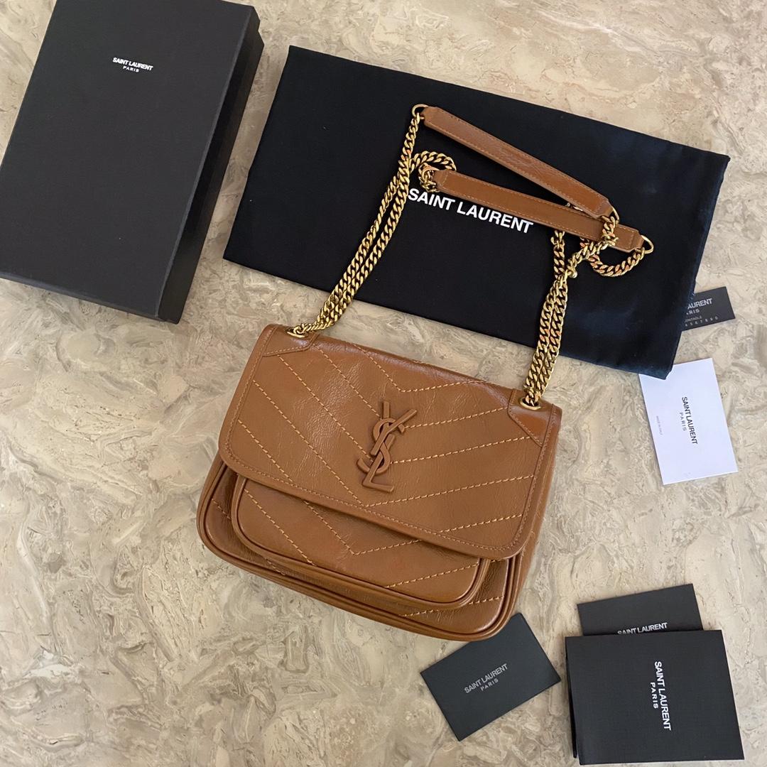 Saint Laurent Niki Medium In Vintage Leather (22×16×12cm) - FashionPlug