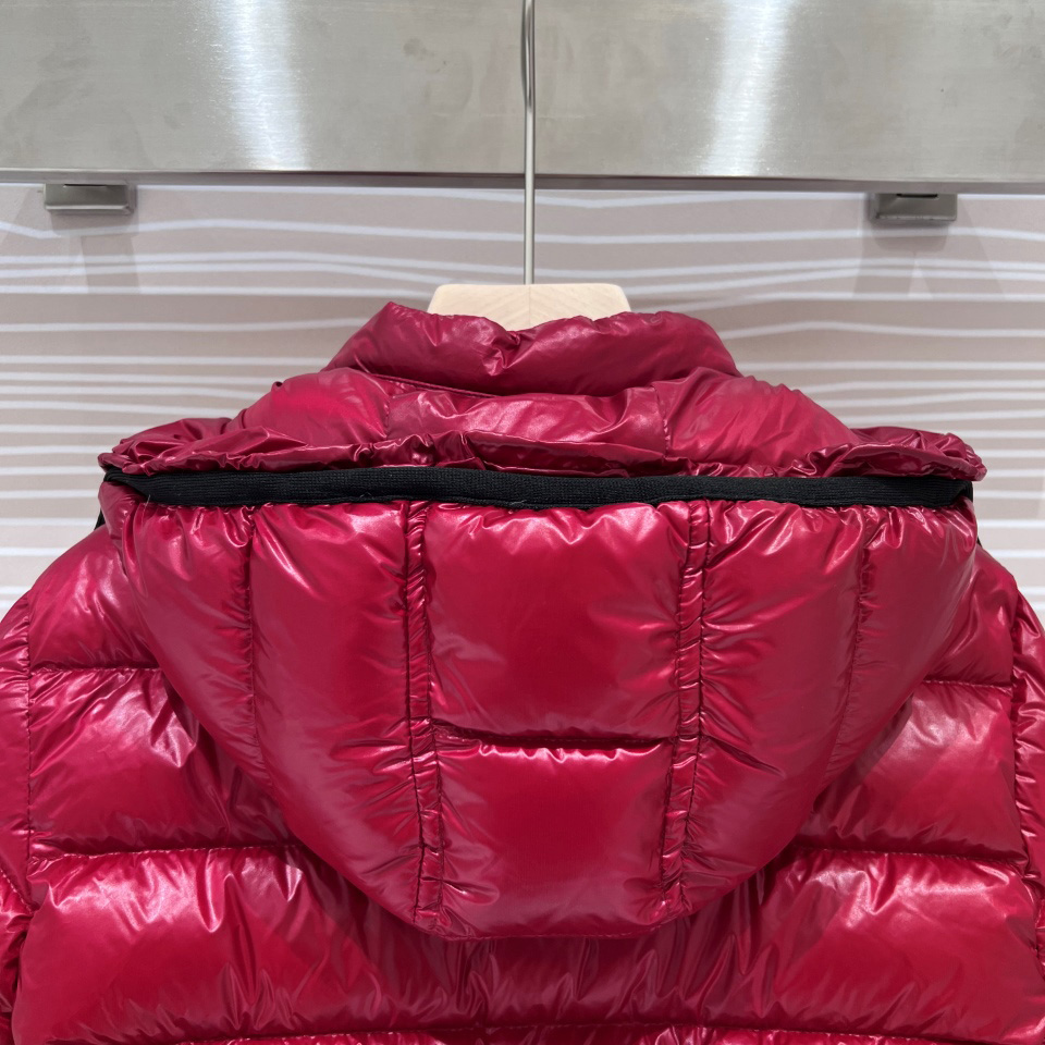 Moncler Bady Short Down Jacket - FashionPlug