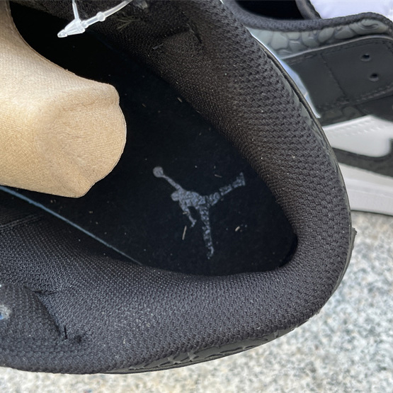 Air Jordan 1 Mid SE “Panda Elephant” Sneaker    FB9911-001 - FashionPlug