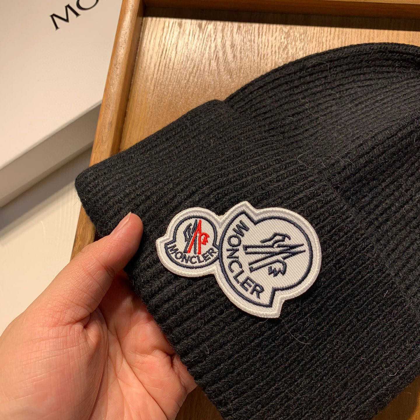 Moncler Beanie - FashionPlug