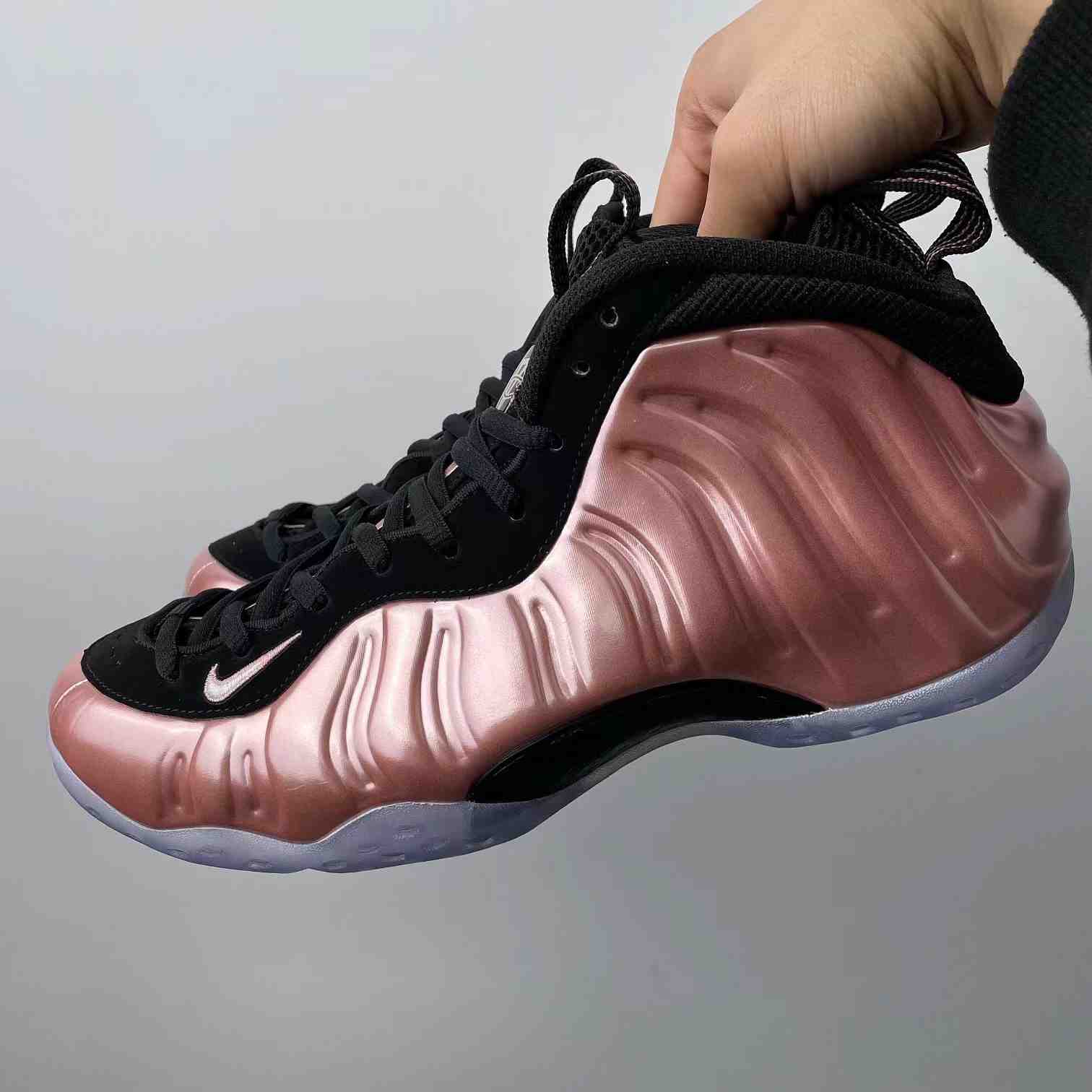 Nike Air Foamposite Pro Sneakers    624041-800 - FashionPlug