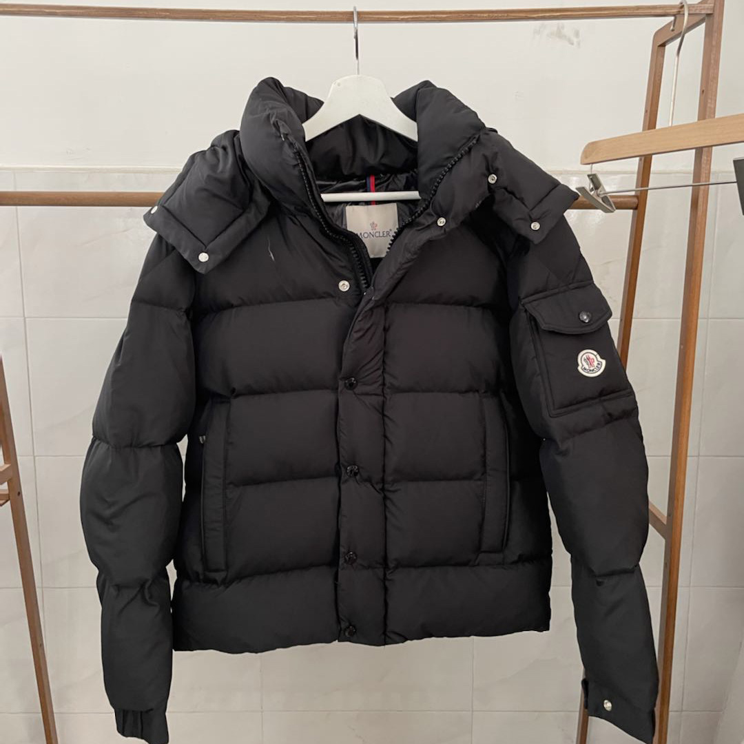 Moncler Vezere Short Down Jacket - FashionPlug
