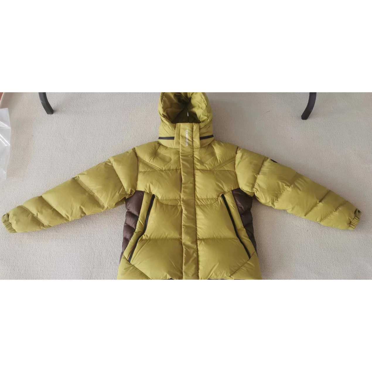 Moncler Jarama Short Down Jacket  - FashionPlug