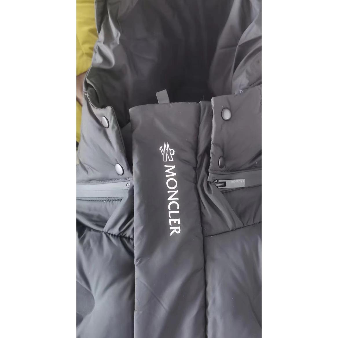 Moncler Jarama Short Down Jacket  - FashionPlug