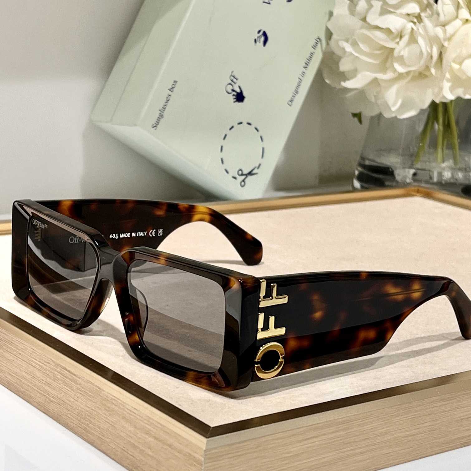 Off White Milano Square-Frame Acetate Sunglasses    OERI097 - FashionPlug