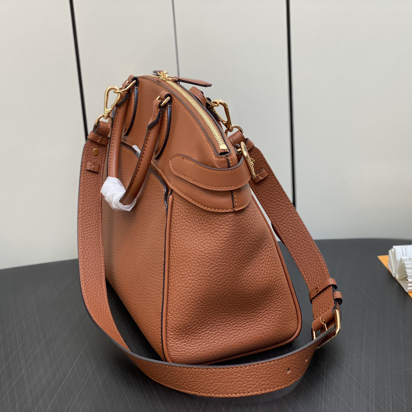 Louis Vuitton Lock It MM (36 x 29 x 15 cm)  M22925 - FashionPlug