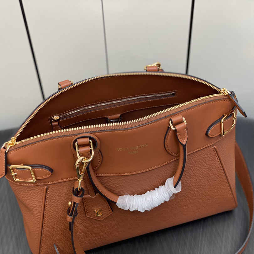 Louis Vuitton Lock It MM (36 x 29 x 15 cm)  M22925 - FashionPlug