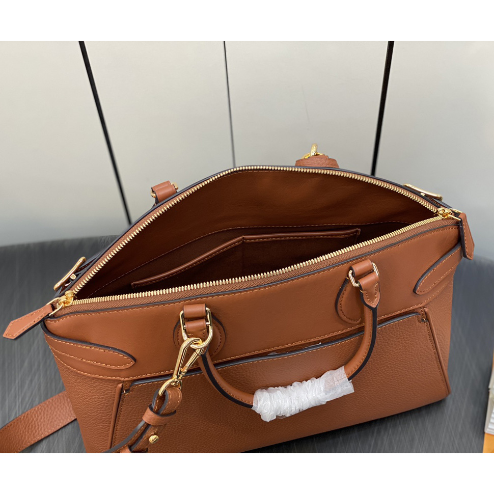 Louis Vuitton Lock It MM (36 x 29 x 15 cm)  M22925 - FashionPlug